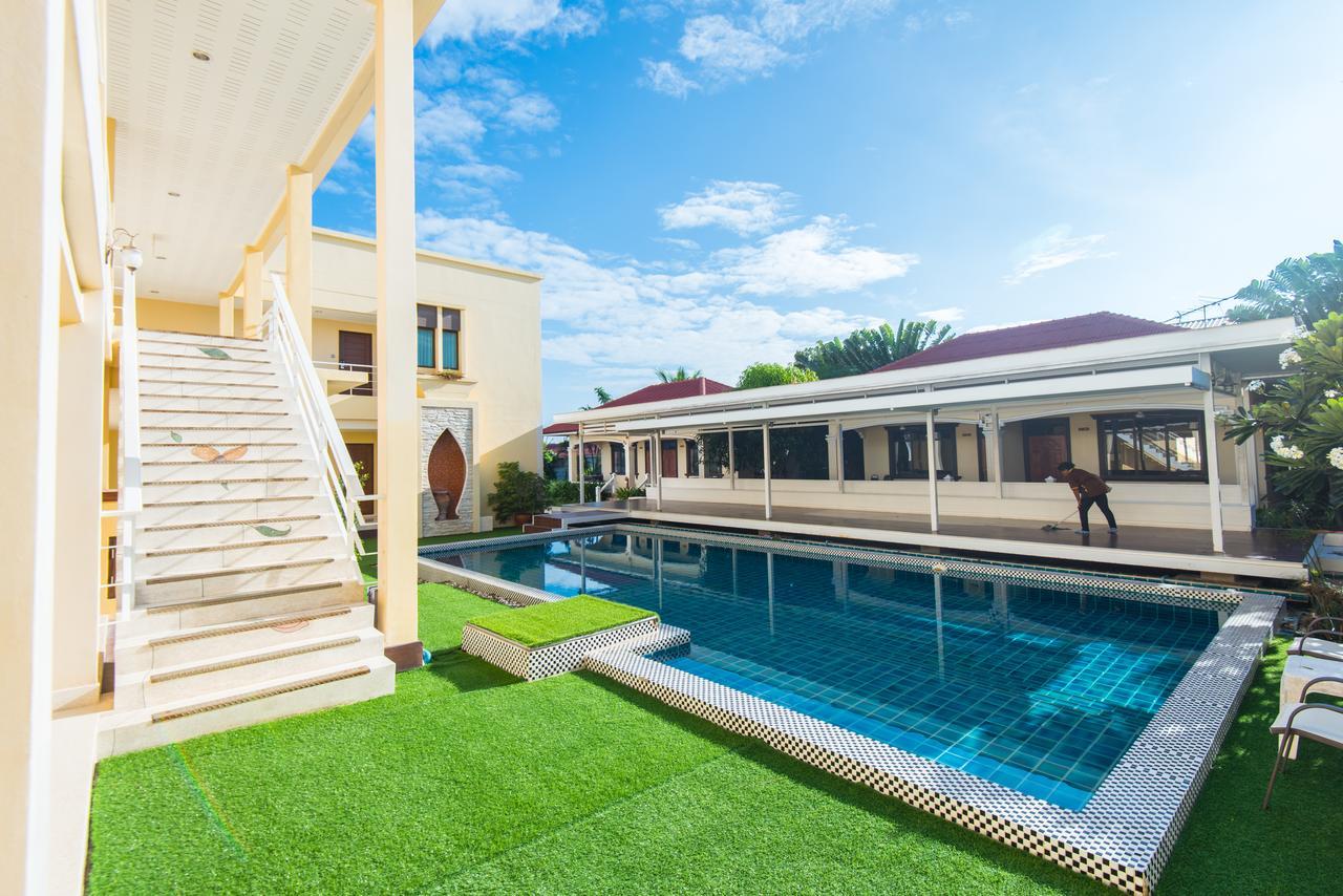 Baan Talay See Cream Resort Samut Songkhram Exterior photo